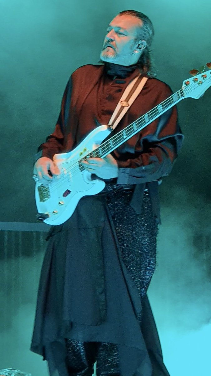 marian_climent's tweet photo. @Mastodonte2021 en concierto #Alcañiz  #brutalidadmastodóntica
@asieretxeandia #enricobarbaro #pinorovereto #ivanprada #domioliver #bajomisojos https://t.co/vIQmTfgdkG