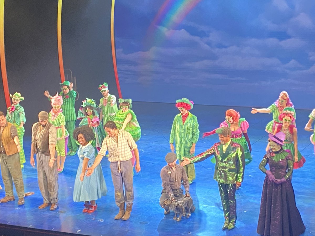 JaneRemmer's tweet photo. Incredible show tonight at the London Palladium, fabulous cast and just loved the performances 🤩😍
#wizardofoz  #londonpalladium https://t.co/xJ4nnLVyFc