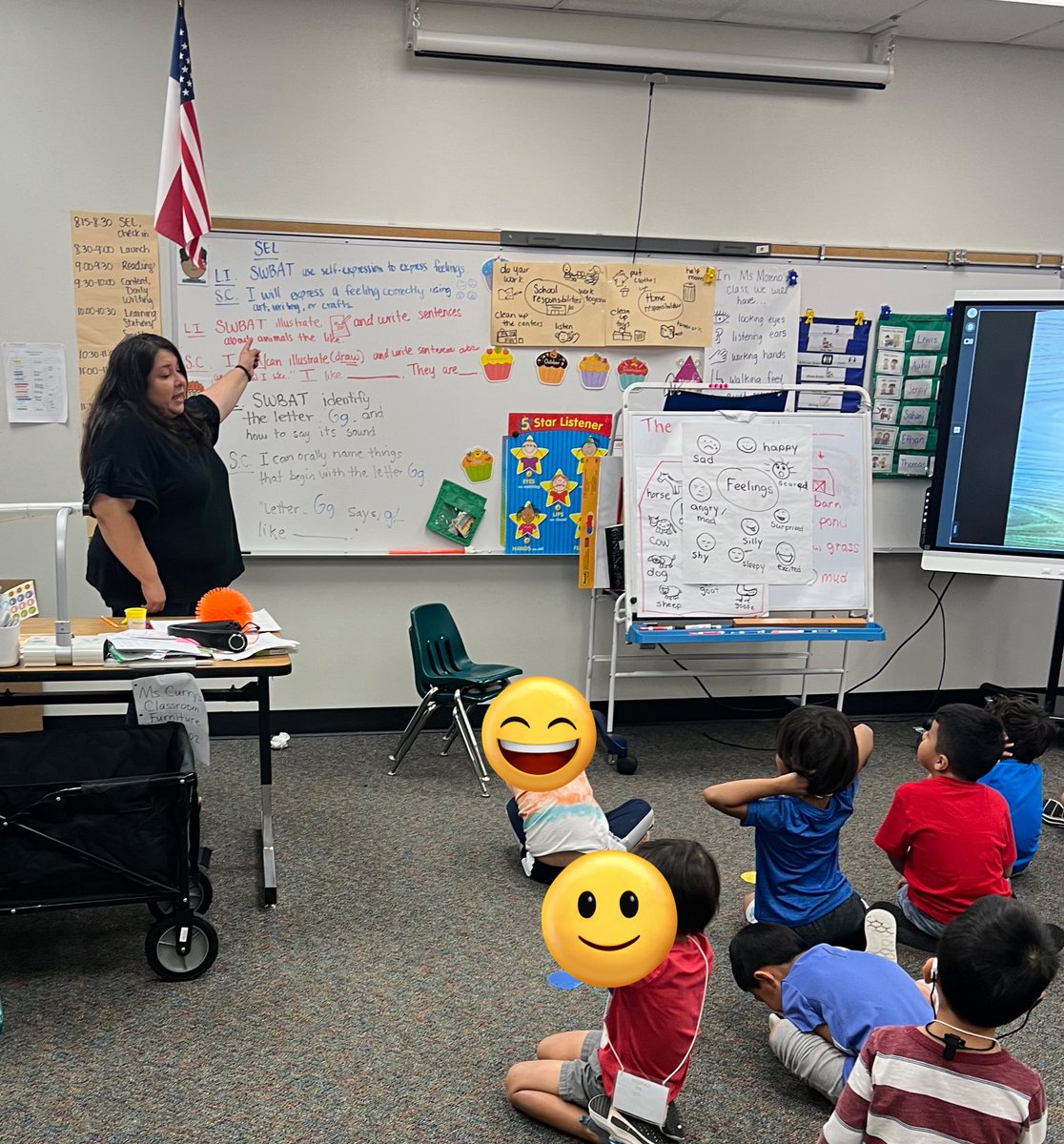 Ashibley_T's tweet photo. What an incredible group of educators @FBISD_MSD The BEST in the WEST!! Our multilingual learners are thriving and engaged in the learning!!! #summerprogramsfbisd #multilingualprogramsAFE #summerbridgeAFE @FortBendISD https://t.co/WOsp5KcUfQ