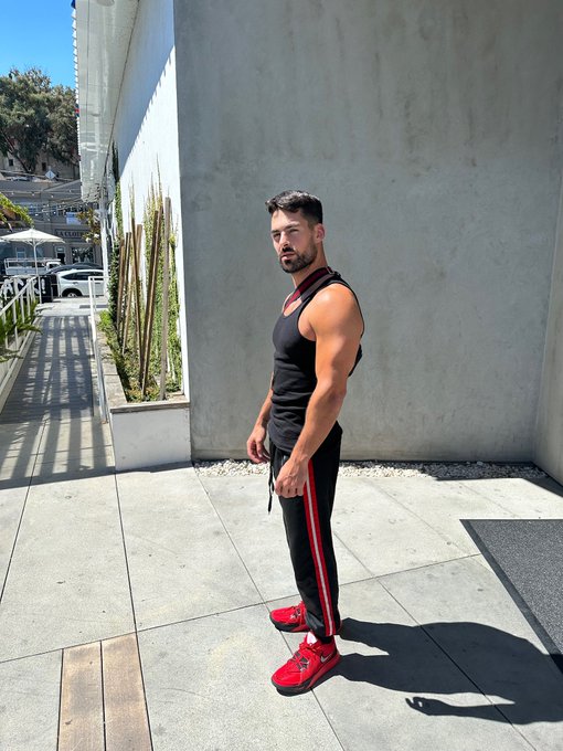 Hi mommy hope you are proud of me ❤️🫶chasing my dreams https://t.co/PC8ZezZCqd