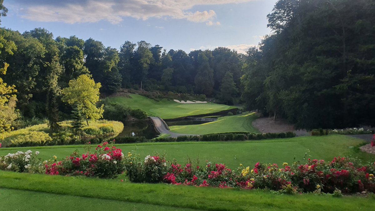 Absolutely incredible course <a href="/druidsglen/">Druids Glen Resort</a> <a href="/DruidsGlenGolf/">DruidsGlenGolfCourse</a>  impeccable condition! A real work of art, the craftsmanship that's gone into producing this place, hats off! I cannot wait to play it again!