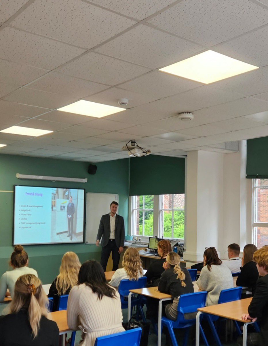 Day 3 of Future Intentions week saw our alumni deliver inspirational sessions to our Year 12 students as well as two of our local universities.