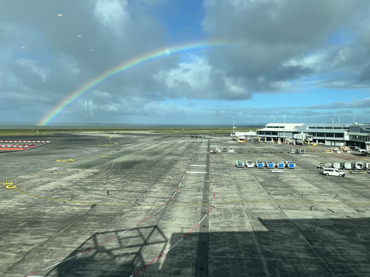 ProvenPudding's tweet photo. The #rainbow is ready for boarding at @AKL_Airport. Soon I’m off to Europe for #TYPO3Assoc meetings and #T3DD23. @typo3 https://t.co/Ibb5LS4VZK
