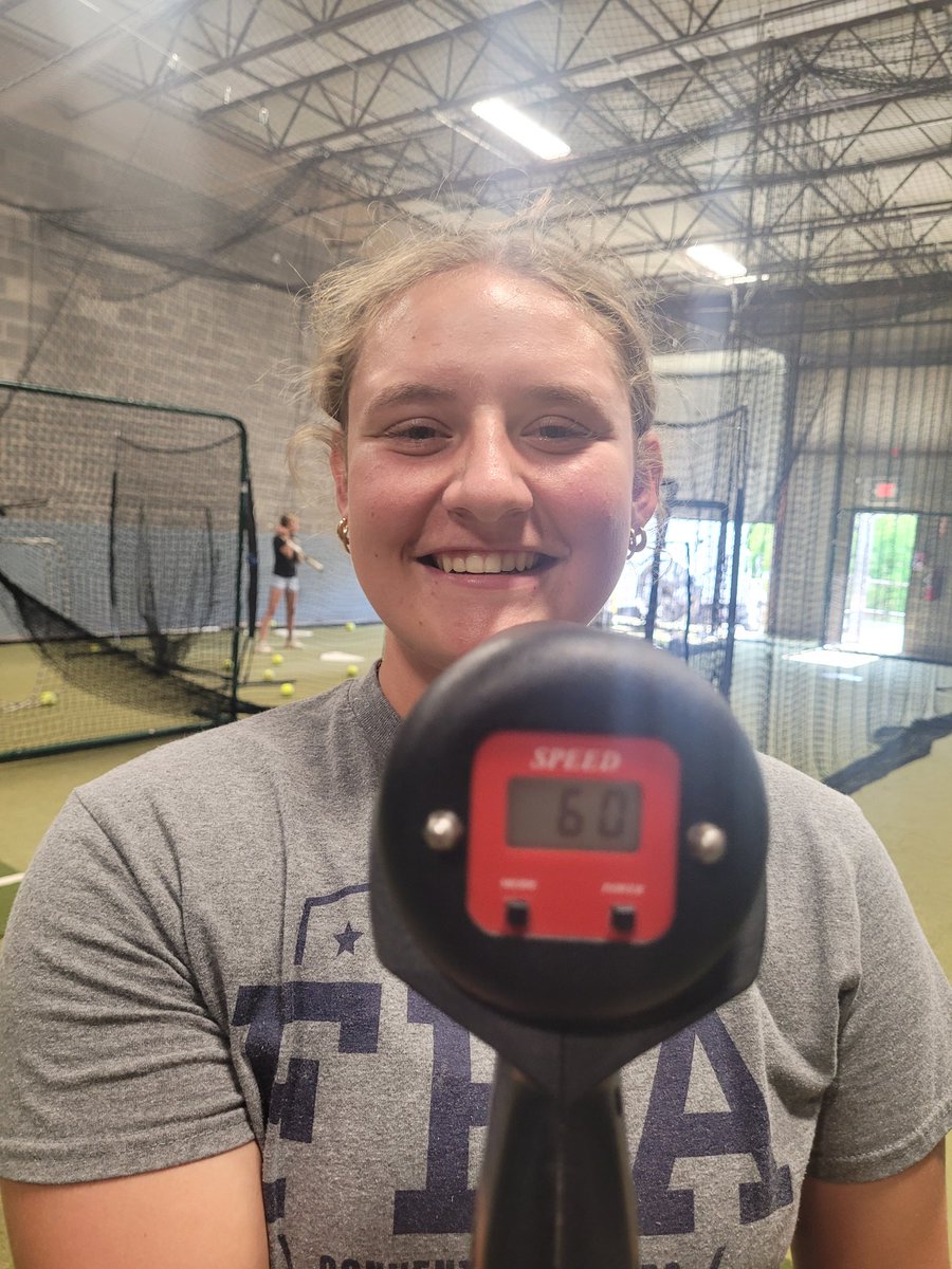 Izabella_Waddle's tweet photo. I made it to 60! #keepgettingstronger @TNUsoftball @betyree @sam_coolen @bo_coolen @UFOilerSoftball @DloweOilerkid @MVNUsoftball
@MontreatSB @CorbinWeeks @CoachBliss_RB3
@MU_SpartanSB @DoomCincy https://t.co/RxyD1ciY3R