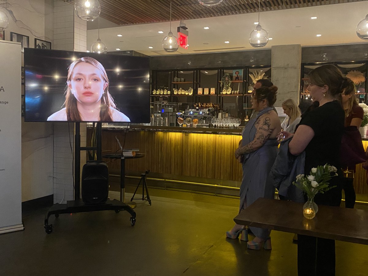 #AnotherBody shared film clips at the Capitol Hill launch of the Reclaim Coalition — a global, survivor-centered network to end image-based sexual violence, powered by @panoramateam, hosted by @bumble.  Thank you to Senator @amyklobuchar and former Congresswoman Katie Hill. https://t.co/r7lChxn465