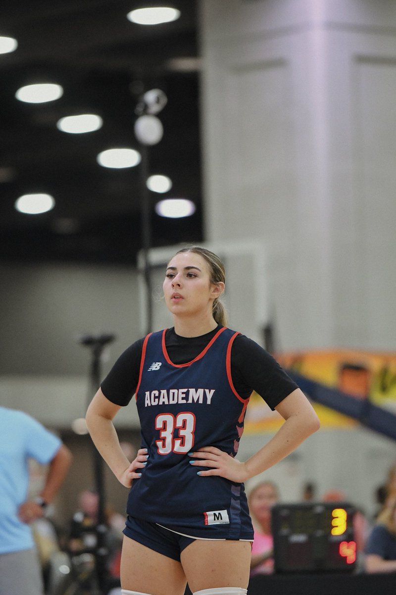 Her Hoops Network (@herhoopsnetwork) on Twitter photo ✍️ Run 4 The Roses ✍️
(Subscribers)
<a href="/BashHoopsNE/">Bash Hudson</a> Day 1 Standouts /New Names
🔗 herhoopsnetwork.com/2023/07/12/liv…
▪️<a href="/madisoncarlo44/">Madison Carlo 28’</a> 📸
▪️<a href="/EvaWilkerson25/">Eva Wilkerson</a>
▪️<a href="/tm_u15/">Tahira Muhammad</a>
▪️<a href="/TheMalayaJones/">Malaya Jones</a>
▪️<a href="/nataliefreed11/">natalie freed</a>
▪️<a href="/TaylorB005/">Taylor Brennan</a>
▪️<a href="/corinne_lo34/">Corinne Lomax</a>
▪️@NCAnni_07
▪️ Kendall Miller
▪️+ More
📸: <a href="/j_tshotz/">JT</a> ✍️ Run 4 The Roses ✍️
(Subscribers)
<a href="/BashHoopsNE/">Bash Hudson</a> Day 1 Standouts /New Names
🔗 herhoopsnetwork.com/2023/07/12/liv…
▪️<a href="/madisoncarlo44/">Madison Carlo 28’</a> 📸
▪️<a href="/EvaWilkerson25/">Eva Wilkerson</a>
▪️<a href="/tm_u15/">Tahira Muhammad</a>
▪️<a href="/TheMalayaJones/">Malaya Jones</a>
▪️<a href="/nataliefreed11/">natalie freed</a>
▪️<a href="/TaylorB005/">Taylor Brennan</a>
▪️<a href="/corinne_lo34/">Corinne Lomax</a>
▪️@NCAnni_07
▪️ Kendall Miller
▪️+ More
📸: <a href="/j_tshotz/">JT</a>