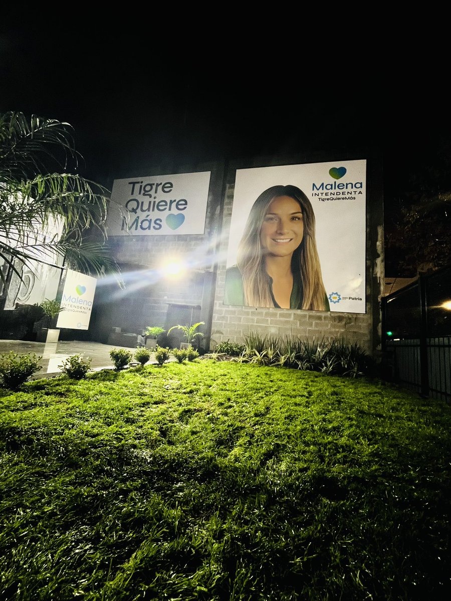 cintistach's tweet photo. 1er capacitación general de fiscales de @unionxlapatria Lista2  en Don Torcuato 💚💙

@SergioMassa @MalenaGalmarini @jmpaesani 

#Cuidamoselvoto 
#TigreQuiereMas 
#CreoEnArgentina https://t.co/jUQvtMpih3