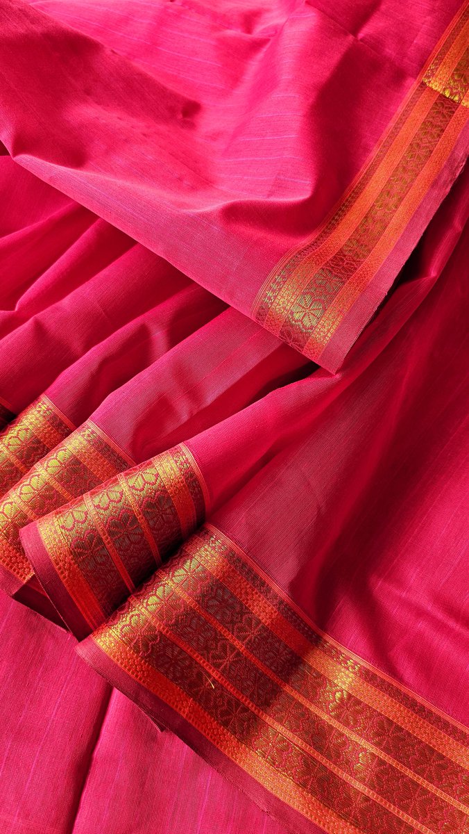 desigulrez's tweet image. Traditional "Indoori" Saree with Gold Zari Skirt Borders. 

98269-33984 

rehabarhandloom.com 

#iwearhandloom #sareesusa #traditionalattire #handcrafted #handloomsaree #woven #authentichandloomsaree #maheshwarisaree #sareeshoponline #sareesofindia #induri