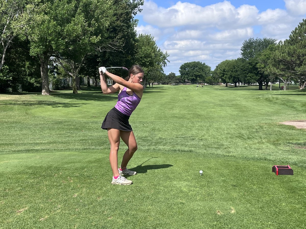 siouxfallsgolf's tweet photo. The first stop on the SFGA Junior Tour powered by Boys of Summer Cup took us to the west side of town for the Kuehn Park Cup!

RESULTS: https://t.co/HpUbDHVRPG

The next mini major is the Elmwood Open on Wednesday July 19th: https://t.co/1kR7aWwew6
#SFGolf #JrTour #KuehnParkCup https://t.co/fpZwan6REi