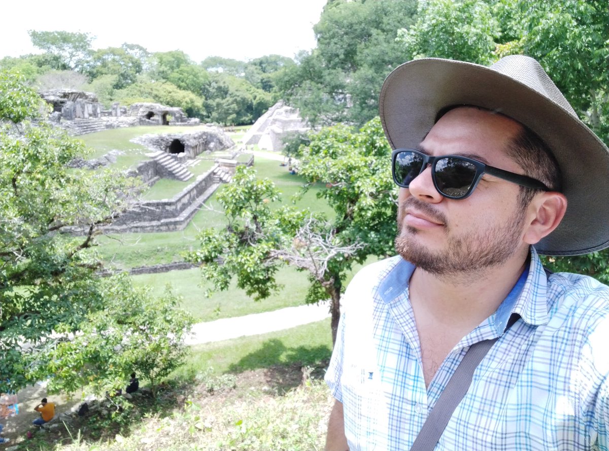 mosh_jhon's tweet photo. Disfrutando de cada momento https://t.co/uoJ0gIANPi