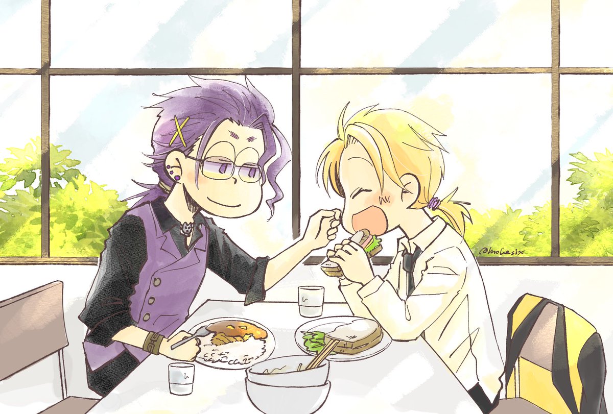 mohesix's tweet photo. 文字なしVer.
以前マロンさんときぬぬさんにWリクエストいただいてた壱JU（ロックスクール）でした🍛🥪
この日はとある学校の休校日にMVかなにかの撮影をしてたんだけど少しだけいた部活中の子に見つかっちゃったそうです🤭
次の日から学食の窓辺の席は争奪戦になったとか… https://t.co/g0Ph2Qx8HO