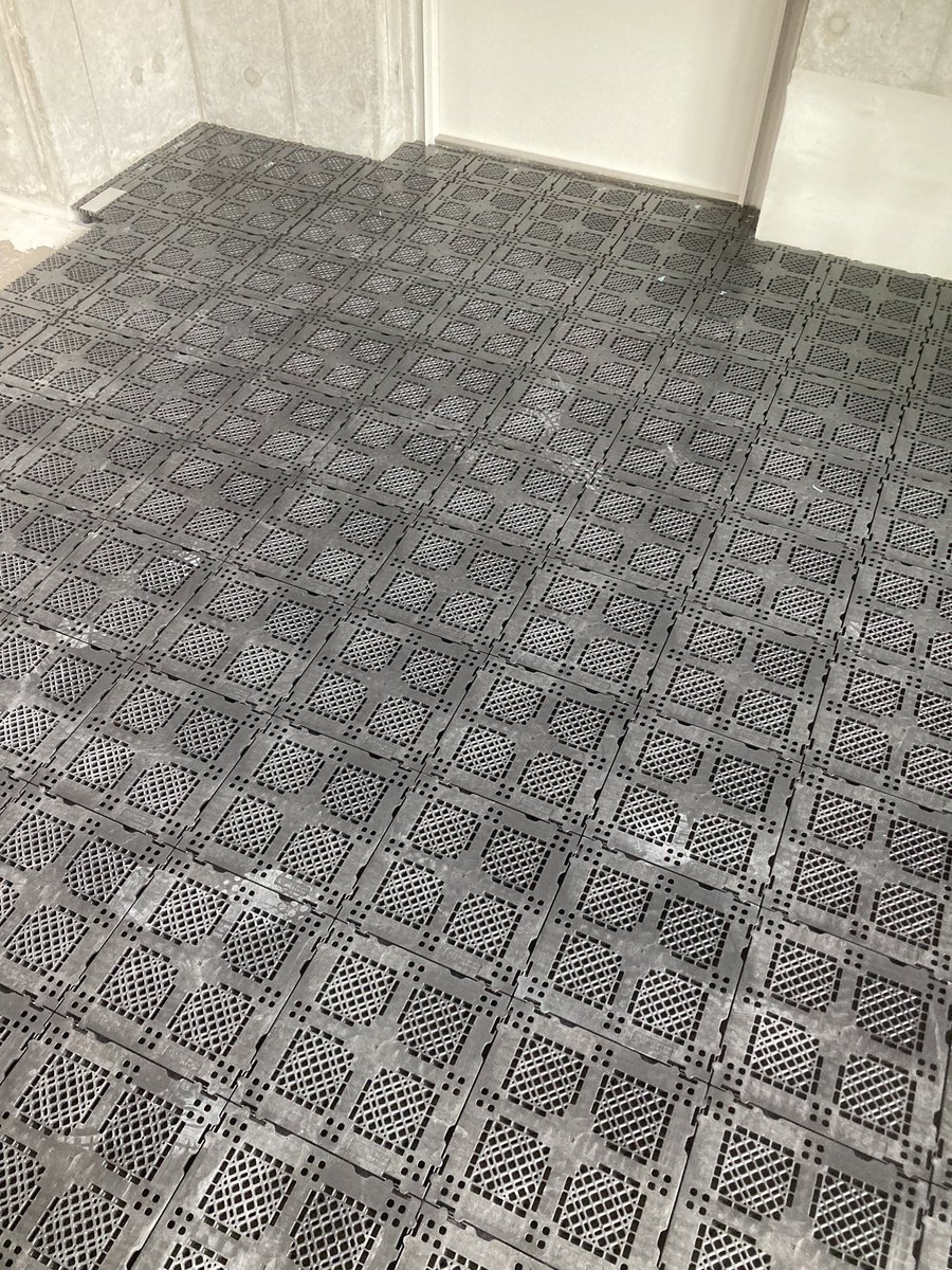 kitai_corp's tweet photo. こんにちは！
本日は都内にて60㎡ほどH40SPの施工でした！
暑い中ありがとうございました！！

 #東京営業所
 #内装工事
 #オフィス
 #OAフロア https://t.co/Yek8g4U3DM