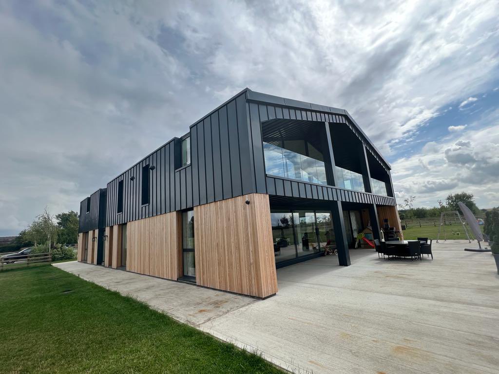 Metal Solutions Ltd (@metal_solutions) on Twitter photo <a href="/metal_solutions/">Metal Solutions Ltd</a> Traditional Textures Aluminium RAL 7016 Anthracite Grey installed using the Snaplock® standing seam .
#snaplock #metalsolutions #traditionaltextures <a href="/metal_solutions/">Metal Solutions Ltd</a> Traditional Textures Aluminium RAL 7016 Anthracite Grey installed using the Snaplock® standing seam .
#snaplock #metalsolutions #traditionaltextures