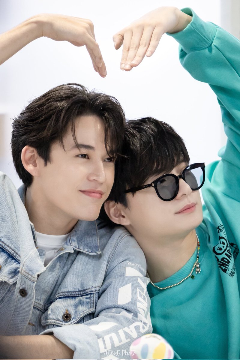 Jan54215972's tweet photo. Every day I thank the universe that @gawincaskey and @kristtps are protagonists of a series as Be My Favorite. I open thread of my favorite photos for everyone to see. 💖✨😍🥺#BeMyFavorite #BeMyFavoriteTheSeries #BeMyFavoriteStories #BeMyFavoriteEp7 https://t.co/WlKcYNZjAy