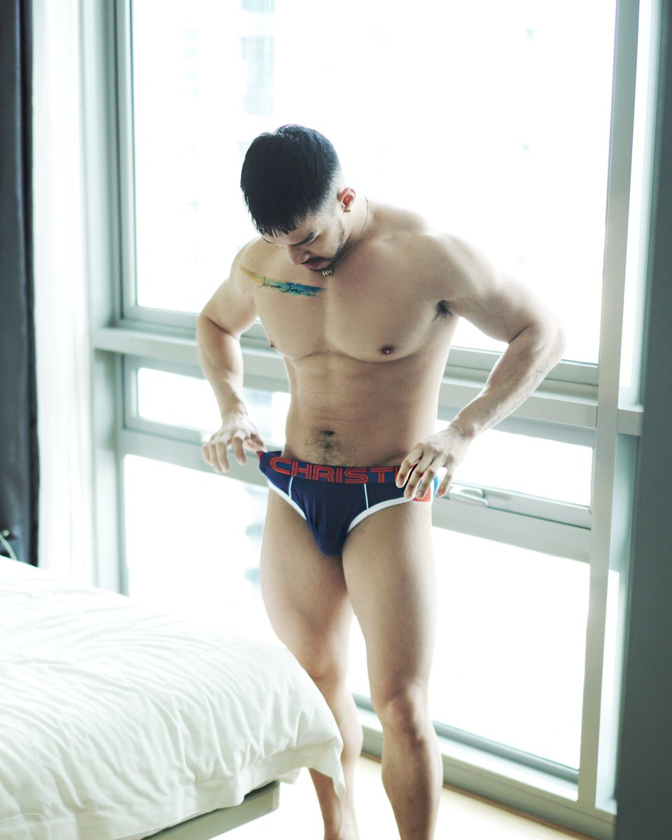 superhenhen_'s tweet photo. 🔺good morning from kuala lumpur🔺
🩲: @andrewchristian @ACenEspanol 
.
.
.
#andrewchristian #trophyboy #men #sexy #underwear #kualalumpur #malaysia #vacation https://t.co/8sGWu9OpBN