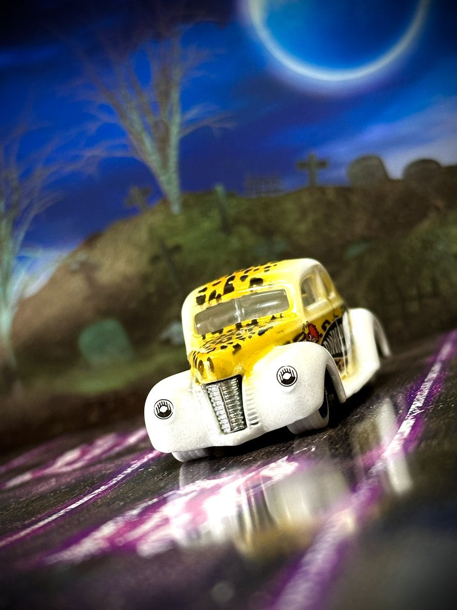fairythmxSho's tweet photo. MAD WHEELS✖️🐆✖️HOT WHEELS
CUSTOM
'40 FORD COUPE
最高\m/🔥🔥🔥
#hellsdept
#hotwheels
#マッドホイール
#madwheels https://t.co/PfrXzEGZYS
