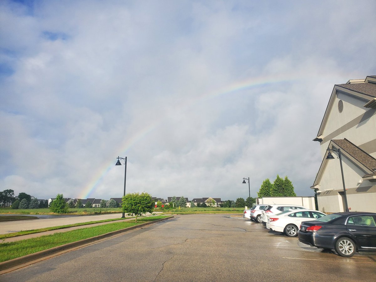 Boggseys's tweet image. Great times here in Oconomowoc,  WI with my colleagues &amp;amp; teachers. Sharing new curriculum - Inspiring Connections with our CPM family and welcoming new members to our family!  And there&apos;s a RAINBOW 🌈 @CPMmath #moremath