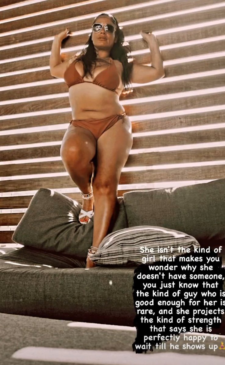 HOUSEOFSIRENAS's tweet photo. She isn't the kind of girl that makes you wonder why she doesn't have someone, you just know that the kind of guy who is good enough for her is rare, and she projects the kind of strength that says she is perfectly happy to wait till he shows up. https://t.co/5X2JisguGE