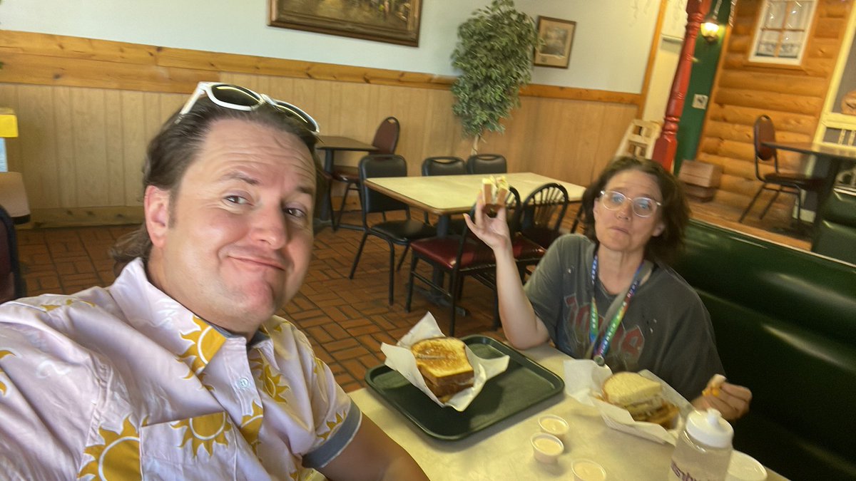 SUPERSTAR4U's tweet photo. Fun day presenting at the #usra conference today in #priceutah. Quite a drive, but worth it! #TeachInDavis #teachersfollowteachers #teacherleadership https://t.co/s4GgY7Hbb2