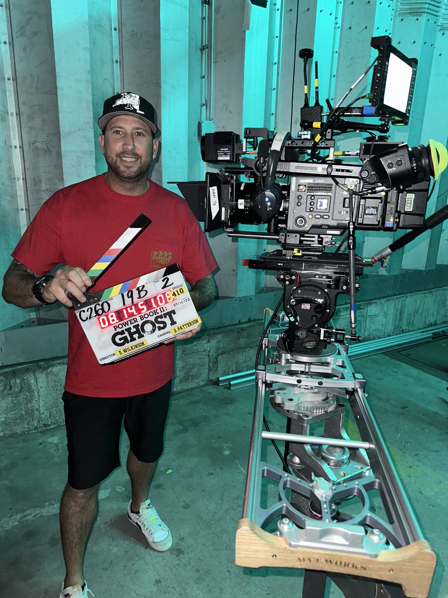 The___Racer's tweet photo. That’s a wrap on season 4 ✅ #greenlightgang🚦 #powermovesonly https://t.co/95ObSjlrPZ