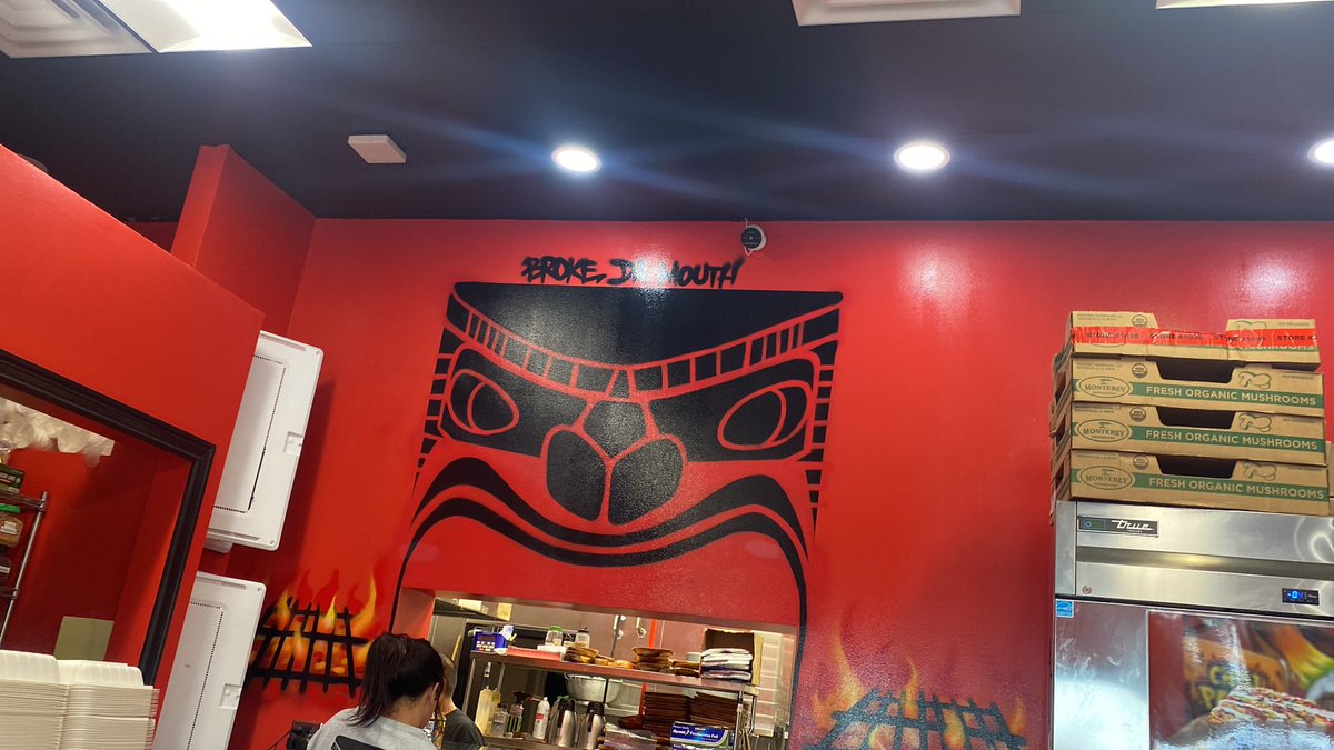 Broke da Mouth located in Kapolei had the best garlic butter shrimp, 2 scoops rice with side mac salad plate. So so ono! Check them out if on Oahu