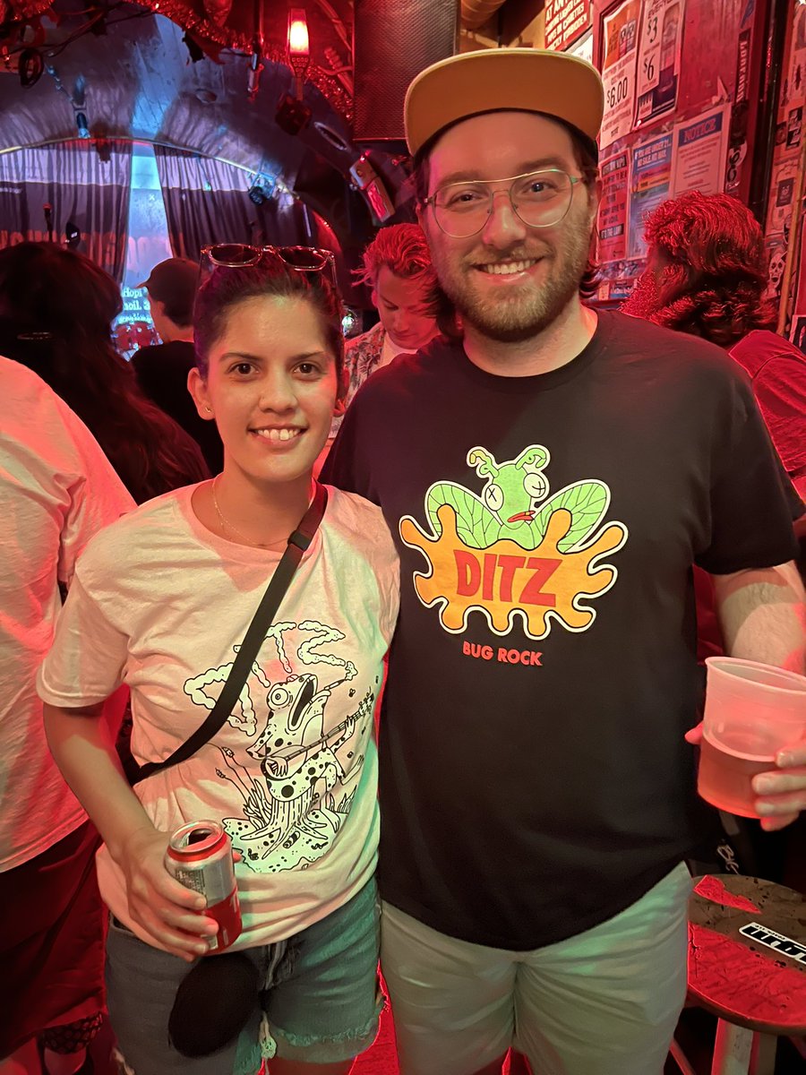 afloatbandnj's tweet photo. Hey @DitzTheBand we’re at the @cliffdiverOK show https://t.co/lnxOFB53u1