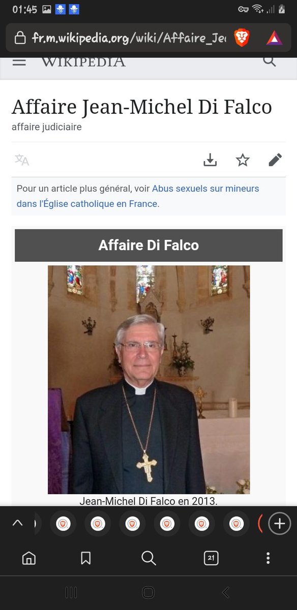 richy_valero's tweet photo. #Emile l'eveque ou leve-que🔞
#NotreDameDuLaus #apparetion #jesuite #secte https://t.co/jpUtm0a7Si