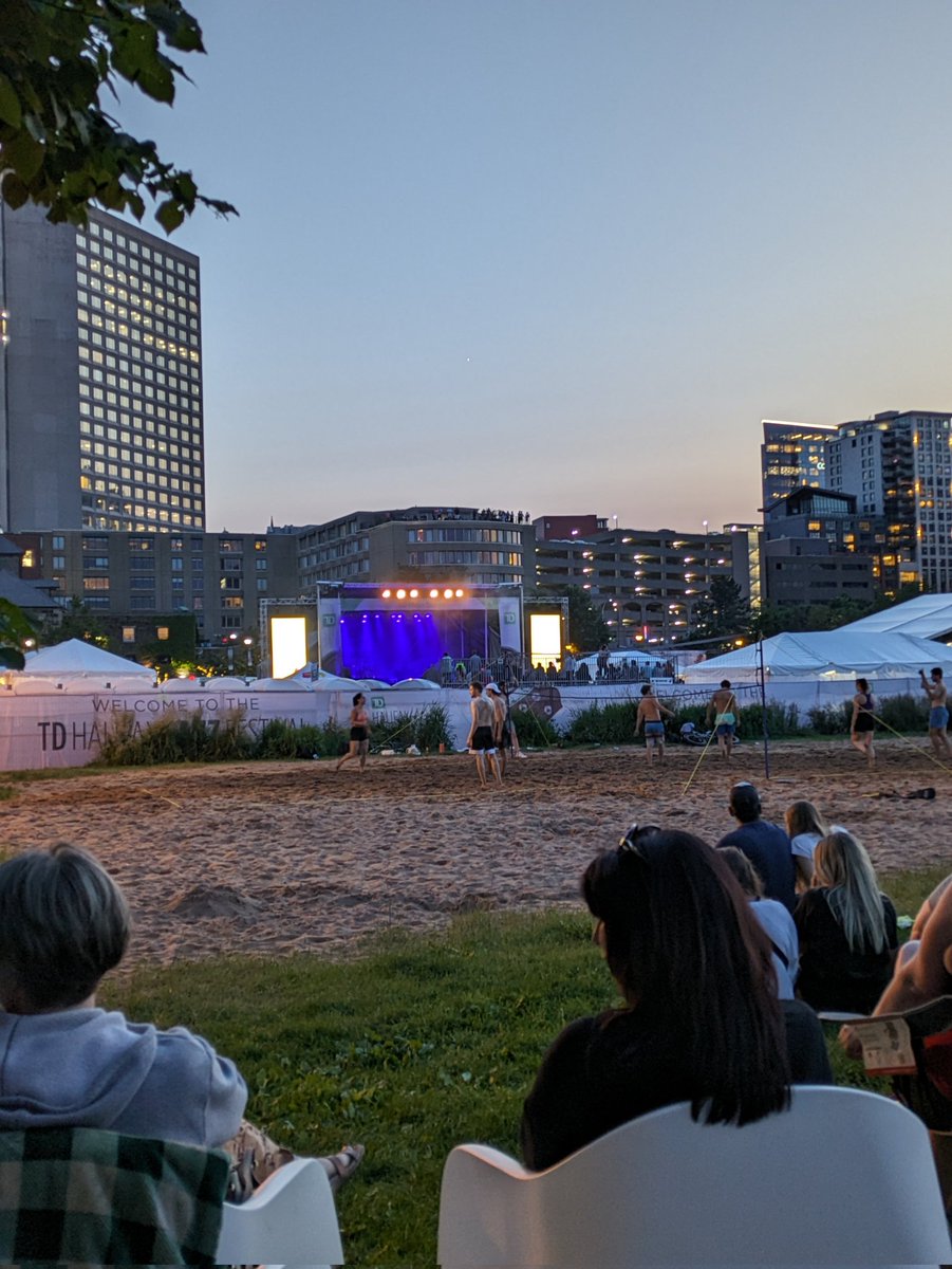 Julezou's tweet photo. Basically front row seats. @HFXJazzFest #waterfront #Halifax https://t.co/fl0WhX6YJP