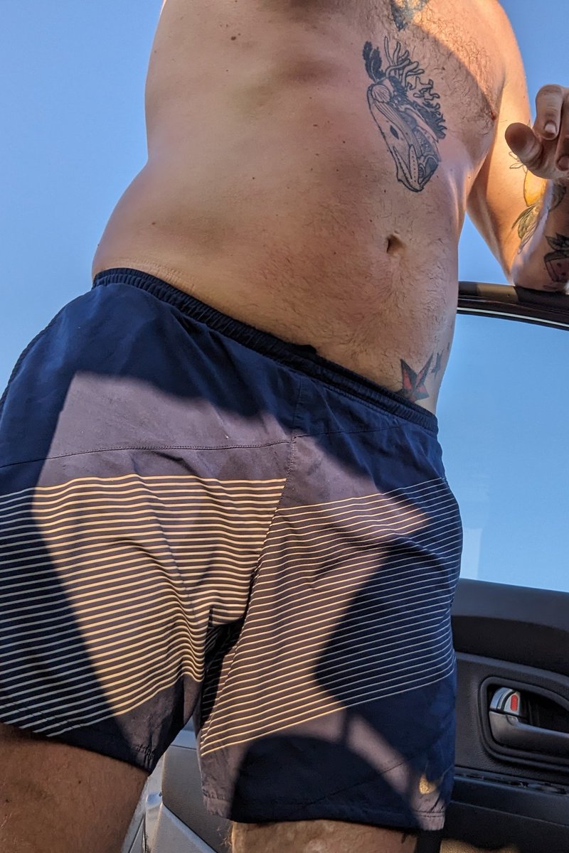 butchncuck's tweet photo. Butch ordered me to drink 3L water and go for a run on a busy beach trail. I wasn't allowed to return until my bladder lost control. So many people noticed my piss shorts. #cuck #submissive #forcedworkout #omorashi #omo #watersports #DOMsub #bdsm #gaysub #forcedwetting #gayslave https://t.co/9roWCbpvOW