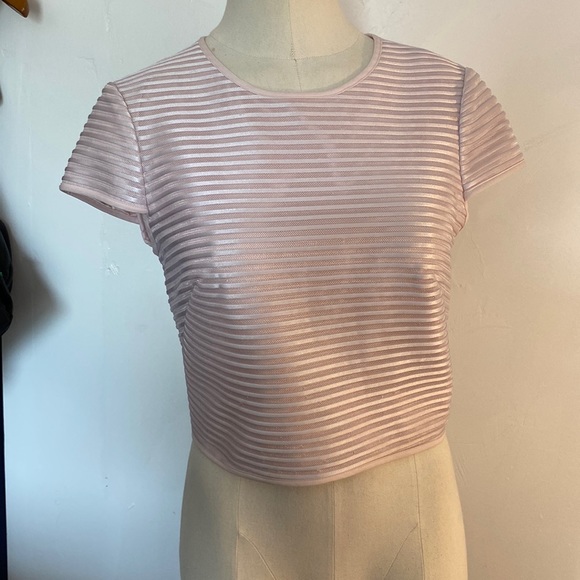 mopritt08's tweet photo. So good I had to share! Check out all the items I'm loving on @Poshmarkapp from @courtneyvolek #poshmark #fashion #style #shopmycloset #tedbakerlondon #agadrianogoldschmied #bandofgypsies: https://t.co/aEIaCcVDFF https://t.co/GOAT1cjwQm
