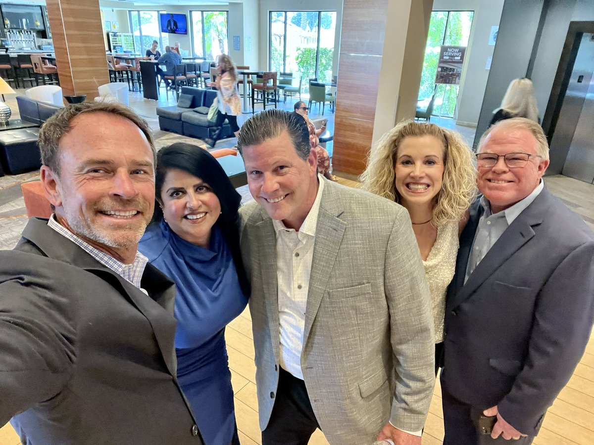 IUSD's tweet photo. IUSD’s Dr. Stephen Bayne, received the Distinguished Safe Schools award during the 14th annual Safe Schools Conference! 🥳👏⭐️
Congratulations and thank you for your leadership Dr. Bayne!
More: https://t.co/1pM43CWh1P
#IUSD #IUSDSafety #IUSDCommunity https://t.co/eDZO7uB6HO