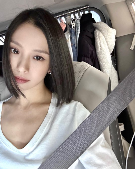 고민시 (@mxinsi) on Twitter photo 