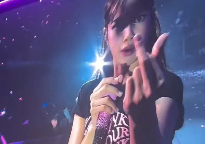 honors lisa tweet media