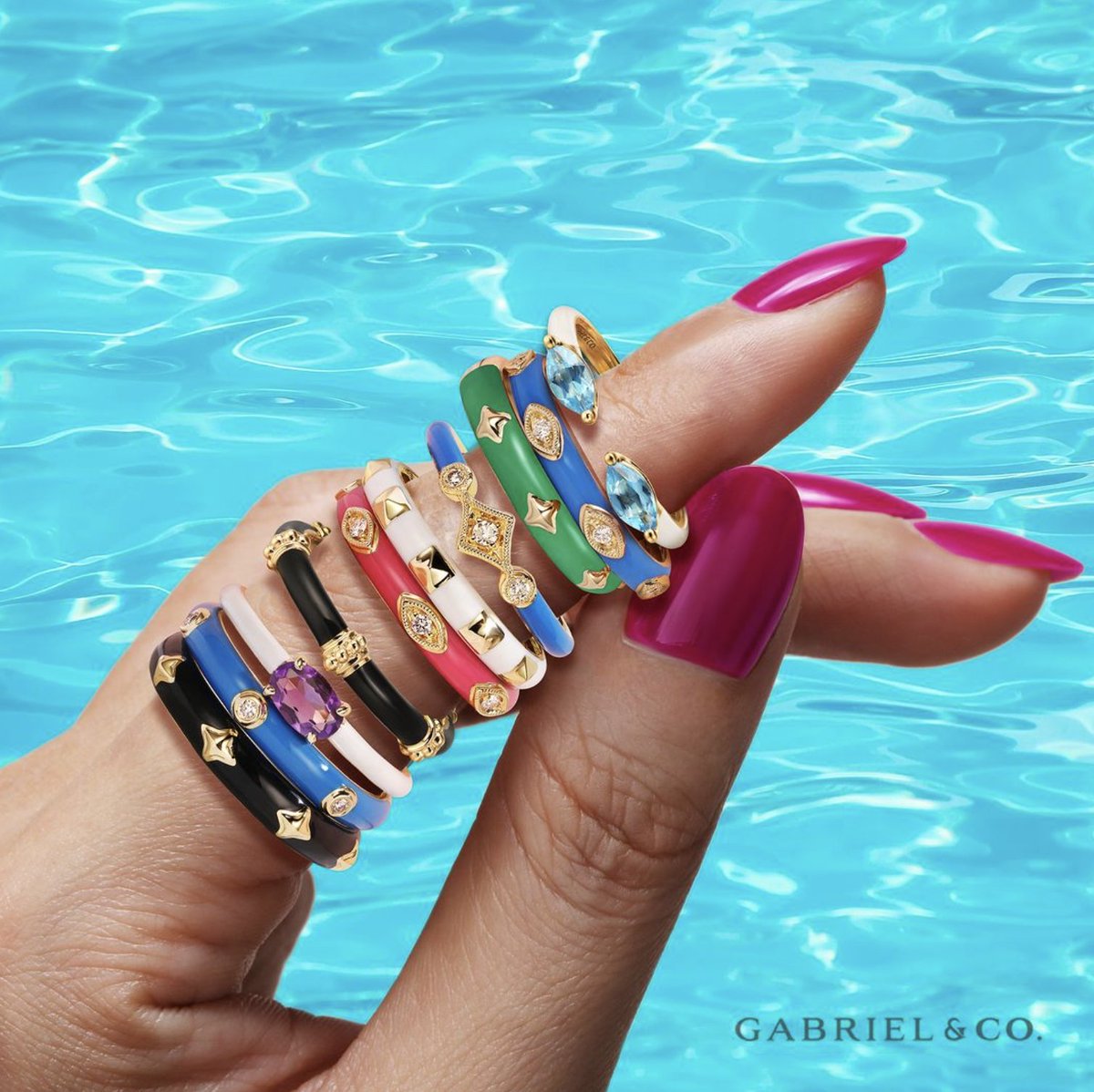 Add a splash of color to your poolside style! ✨🌊
Stack them, mix them, and create your own unique combination that reflects the spirit of summer. 

gabrielny.com/14k-yellow-gol…

#gabrielandco #gabrielny  #enameljewelry #finejewelry #stackablerings #statementjewelry #summerjewelry
