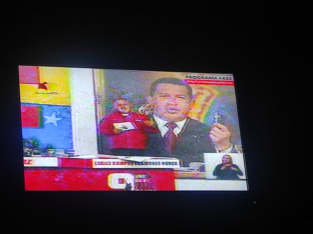 #NoTeVistaQueNoVas tampoco los invitaron ja ja 

Saludos desde barinas tierra del gigante Hugo Chávez... 

LUCHA, BATALLA y VICTORIA