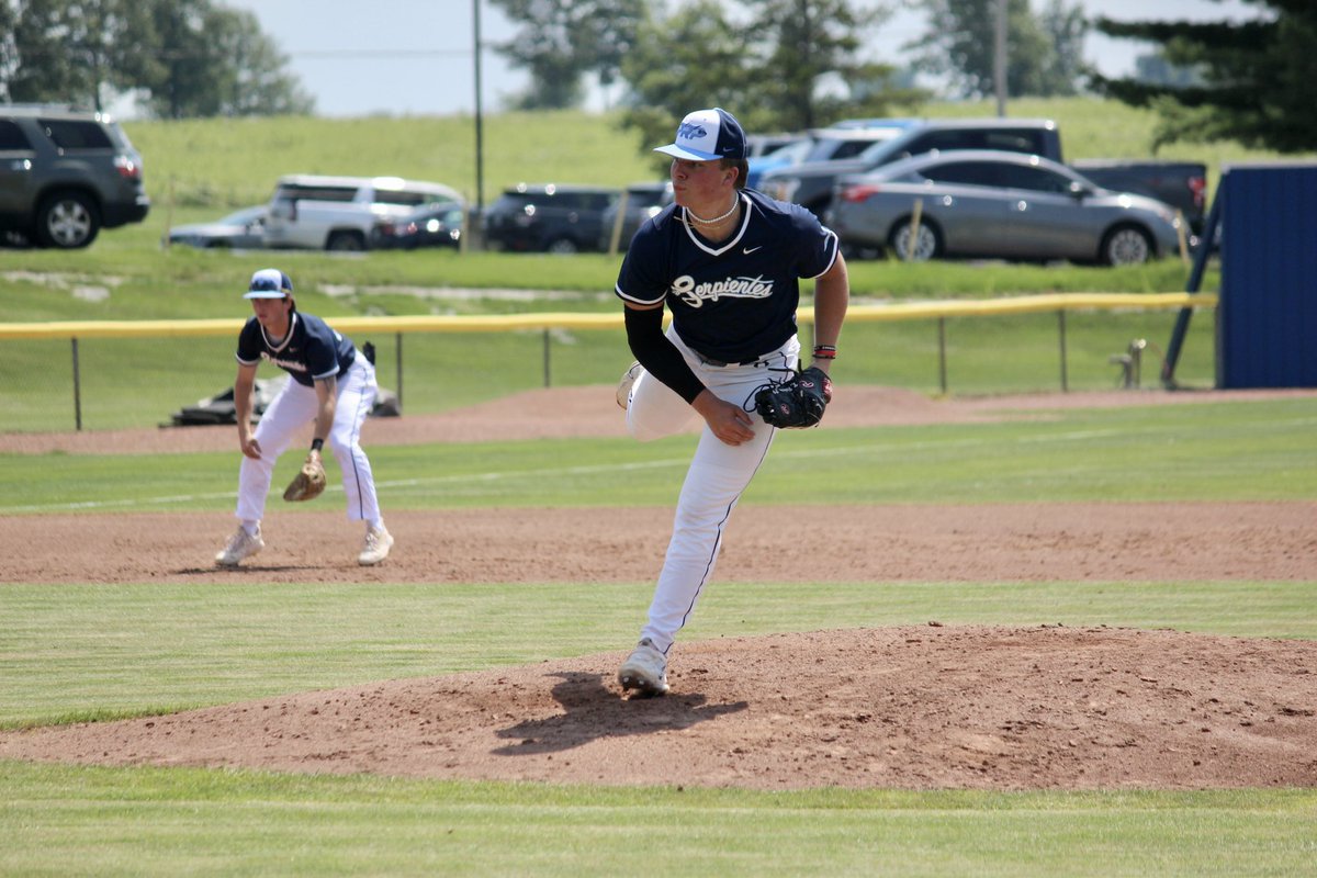 ZachVogt30's tweet image. Shoutout to our pitching staff today as they put together arguably our best collective day of the summer vs. elite competition!

@roberts_kellen 4 IP/1 ER
@WalkerBrodt 4 IP/0 R
@TyBradle 5 IP/1 ER
@mingy97689309 2 IP/0 R

Train. Develop. Compete.

#PRPMambas @PRPMambas