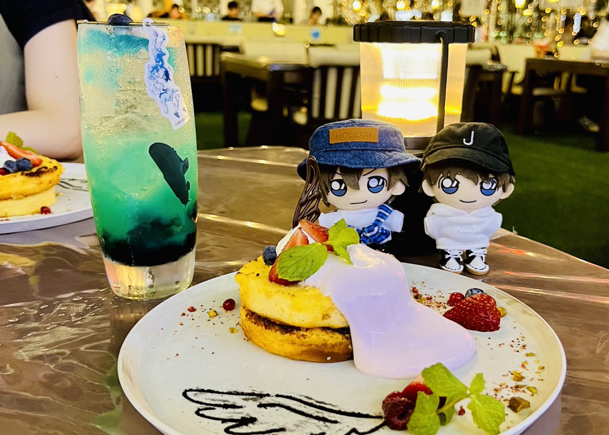 hello_nuichan's tweet photo. ぬいちゃんと大阪コナン充 その1
暑かったね〜 https://t.co/Th4zvhxScL