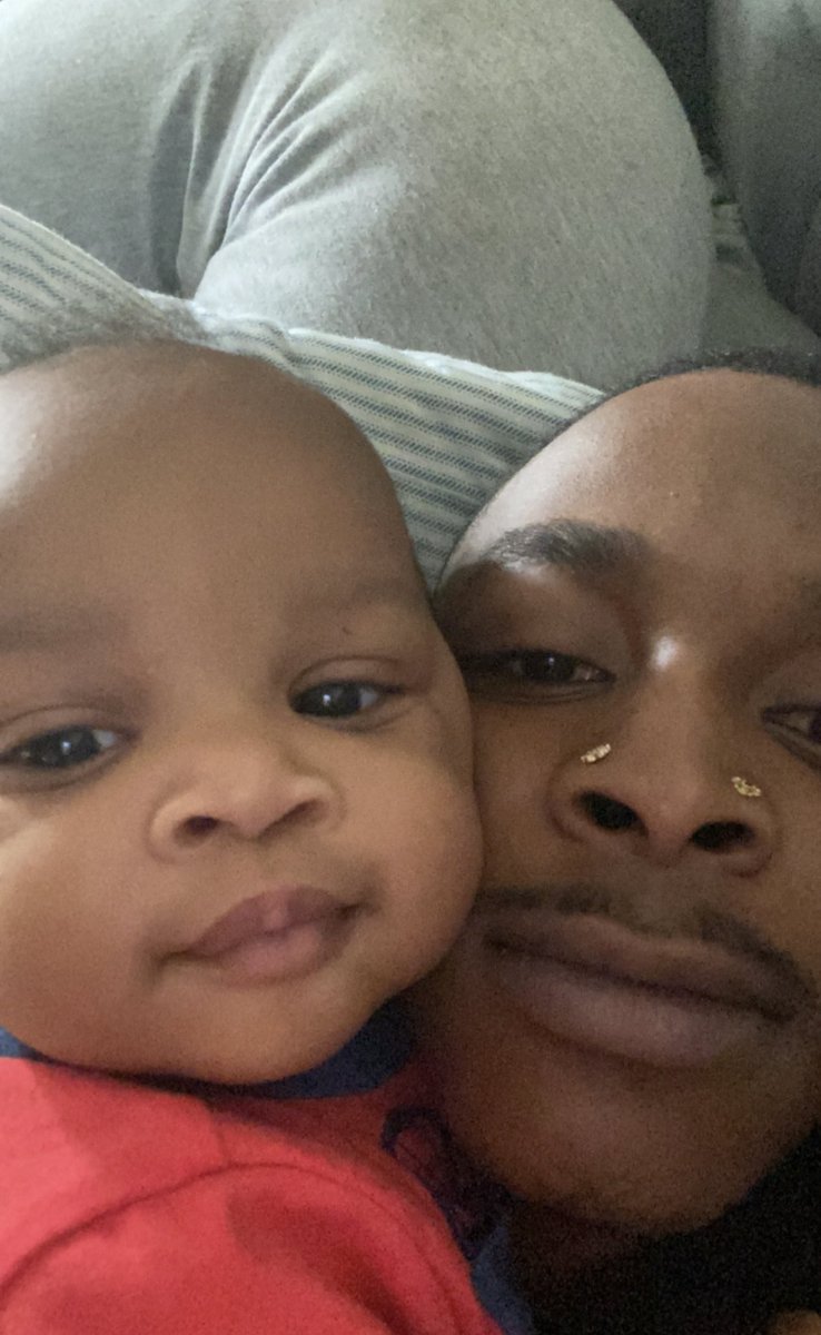 Bakary510's tweet photo. This really one of my favorite pics of me and my son lol https://t.co/2RnpJs8TXA