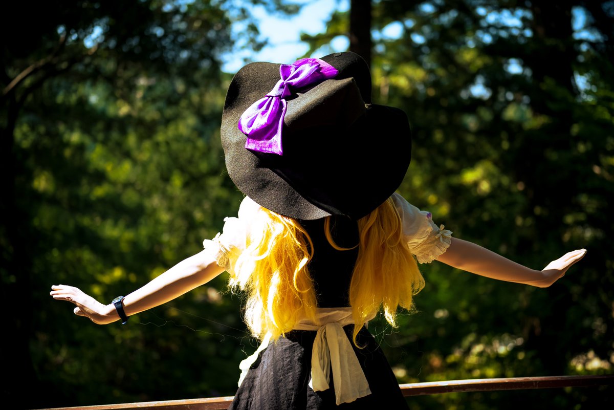 ironiaMarisa's tweet photo. Marisa basking in the sunlight that seeps through the canopy of the Forest of Magic. I guess they call it 「木漏れ日」in Japanese?

But anyways, still love this shot, as well as how cool the forest felt even in my #kigurumi outfit. https://t.co/Nbhelr63Pr