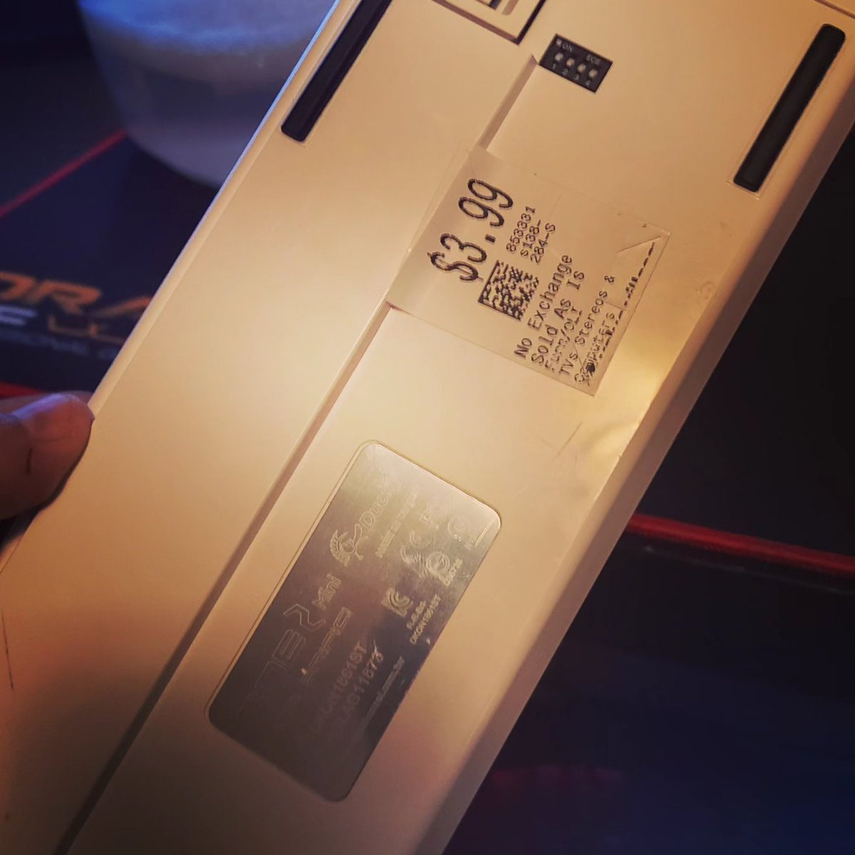 kyle_tastudios's tweet photo. This bad boy needs a cleaning REAL BAD though! 🤢🤮🤢🤮
#duckyone2mini #valuevillagefinds #thriftstorefinds #pcgaming #gaming https://t.co/FaQz1a4j2A
