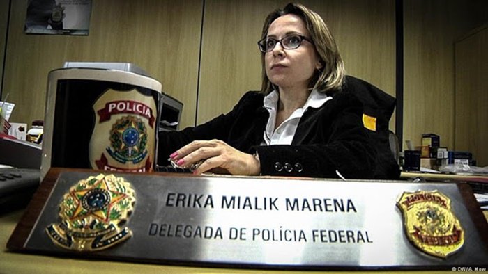 diraholanda's tweet photo. Não percam à memória #Taokey https://t.co/SdwJCKiCad