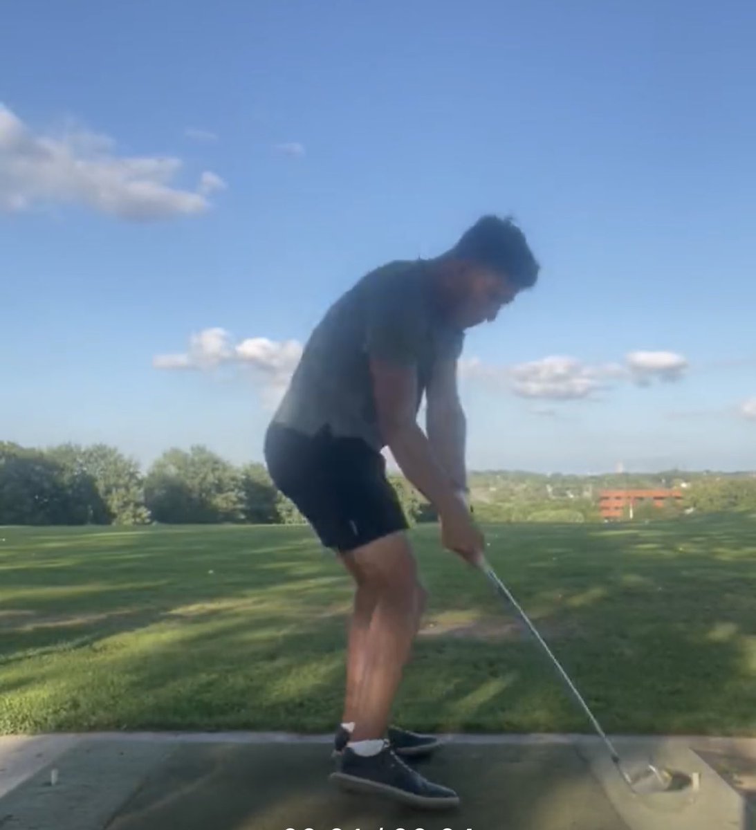 kpins21's tweet photo. @RTBtrading1 Then at transition, shift weight forward and fire hips to target, let the chest follow, then the hands and club just come along for the ride https://t.co/R7SkBIjivq