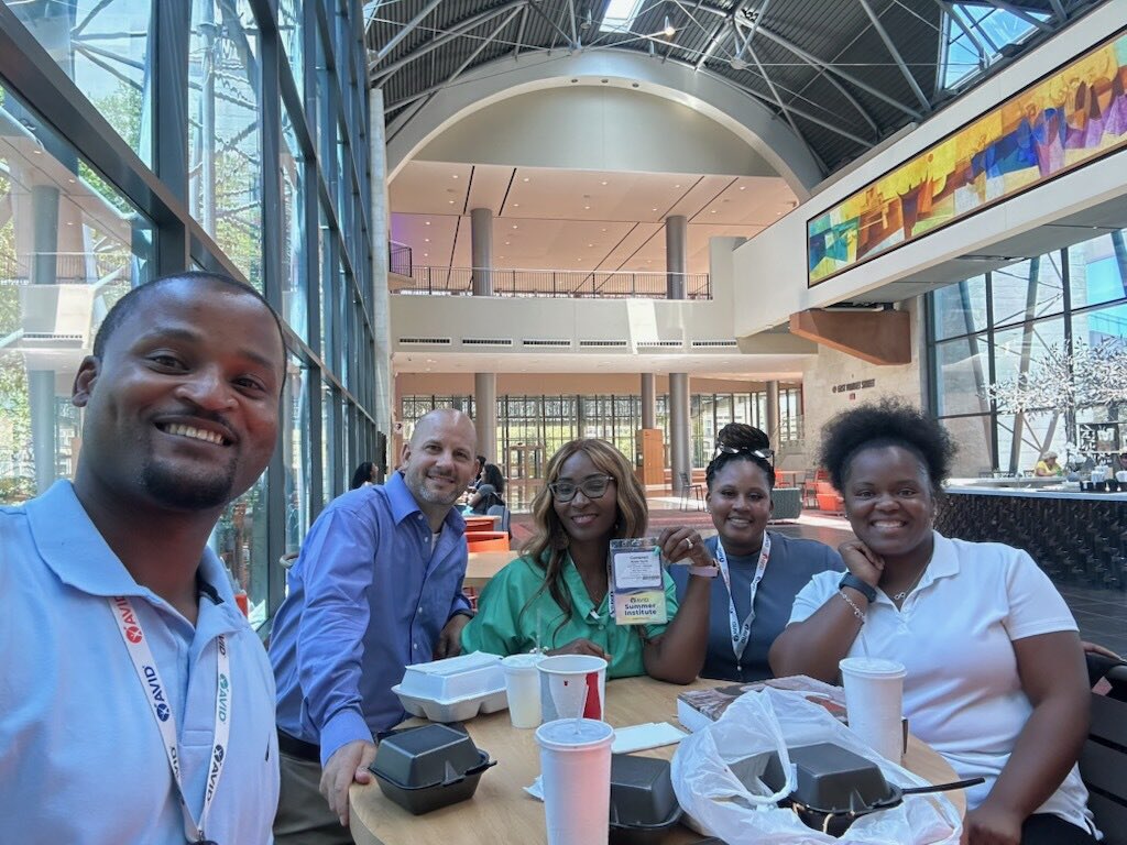 Ms. Veal 👩🏿‍🏫 tweet media