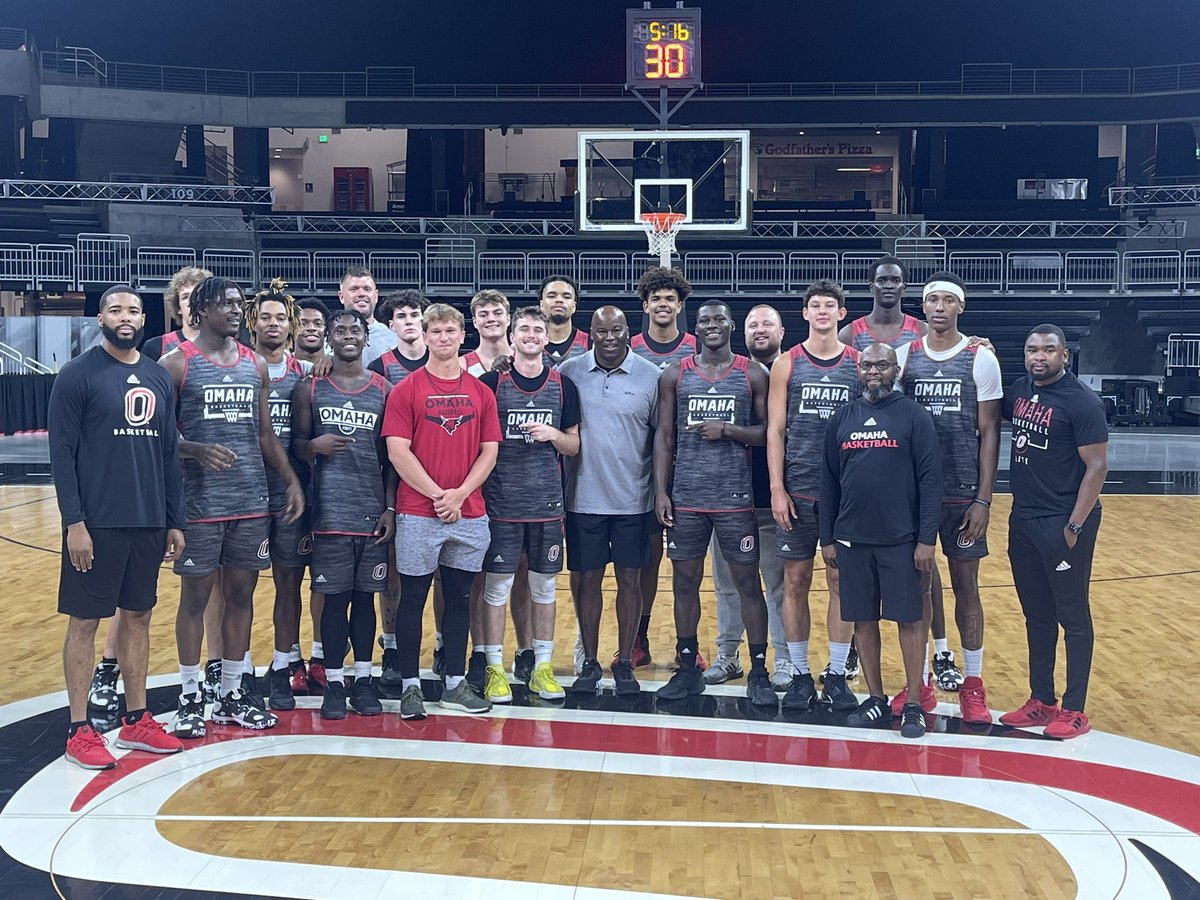 Omaha Men’s Basketball (@omahambb) on Twitter photo Thank you for stopping by today <a href="/mikeboeve05/">mikeboeve5</a>. Good luck! All of Omaha is rooting for you‼️🤘🔴⚫️⚾️ Thank you for stopping by today <a href="/mikeboeve05/">mikeboeve5</a>. Good luck! All of Omaha is rooting for you‼️🤘🔴⚫️⚾️