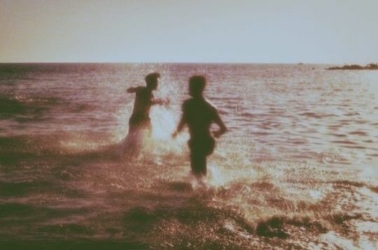 shuaverso's tweet photo. soonhoon o.s | S00ny0ung tiene que ir a la guerra y Jih00n no sabe si va a volverlo a ver https://t.co/m3RMbb05oO