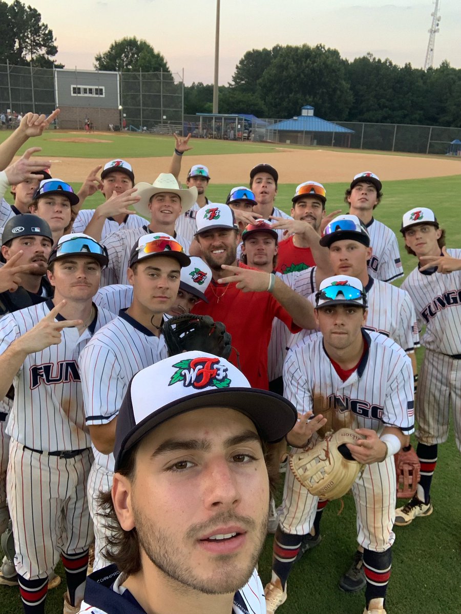 RollFUNGO's tweet photo. Winsday Vibes 😎 #RollFUNGO https://t.co/Cs4cP9UtL9