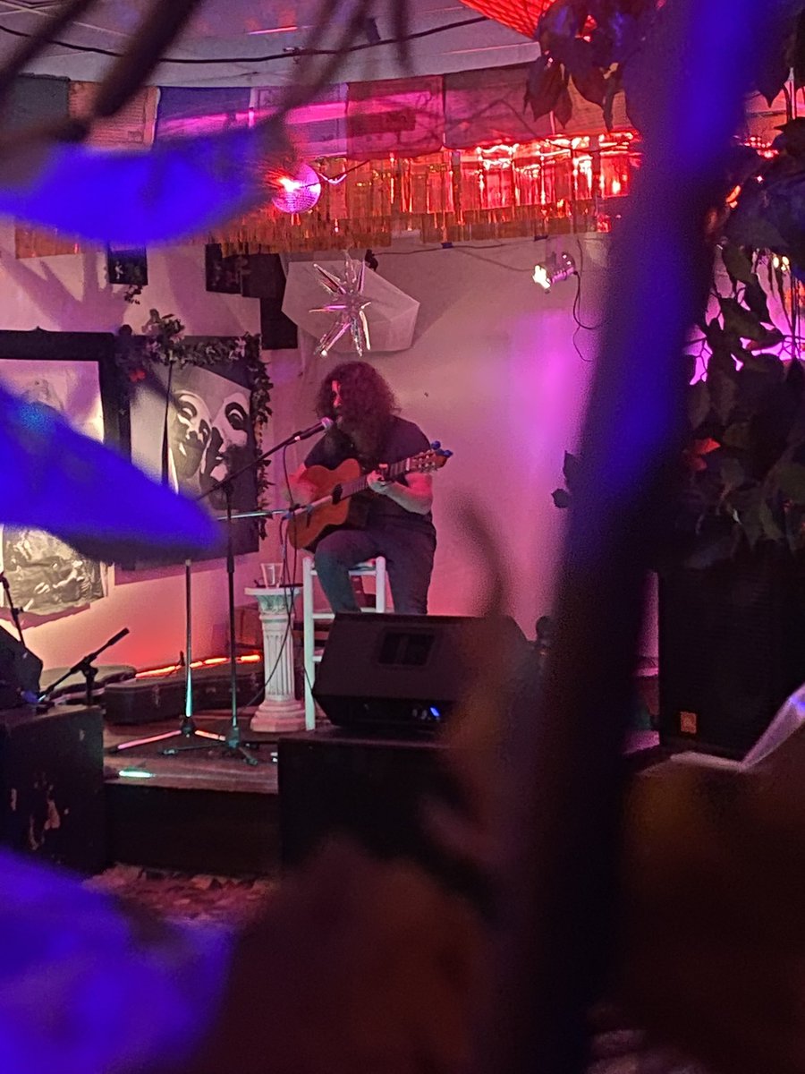 Joyful Noise tweet media