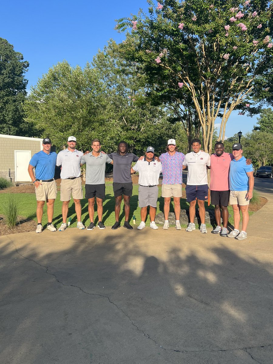 B_Aigamaua's tweet image. Great time with the squad today! Started with a round of golf, than dinner to wrap up the day! Ready to go to war with these guys!

“You don’t have to be blood to be family. It’s just got to be real.”

#SealTeam