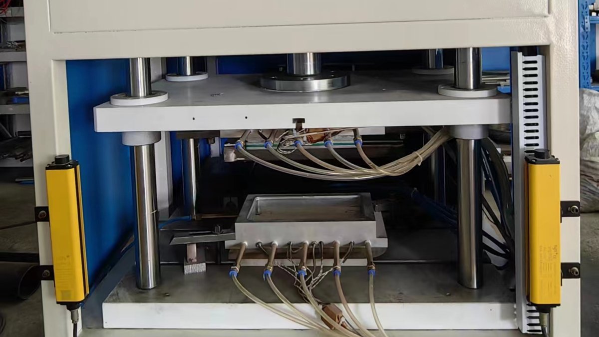 Jafoncosmetic's tweet image. Take out the garbage in your heart and everything will pass.
Morning, everyone.

espeyp.com

#ESPE #safetylightcurtain #lightcurtainsensor #safetydoorswitch #infraredcurtain #machinerysafety