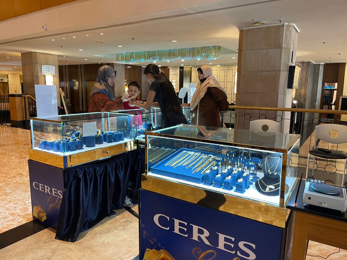 Loved the @Corushotelkl - very professional and yet friendly service. After hearing that the CERES Gold jewelry shop in the Corus hotel offers a discount to Corus Hotel staff - it would be nice, if that could be extended to visitors at the hotel. #MalaysiaHotel #CERESGold